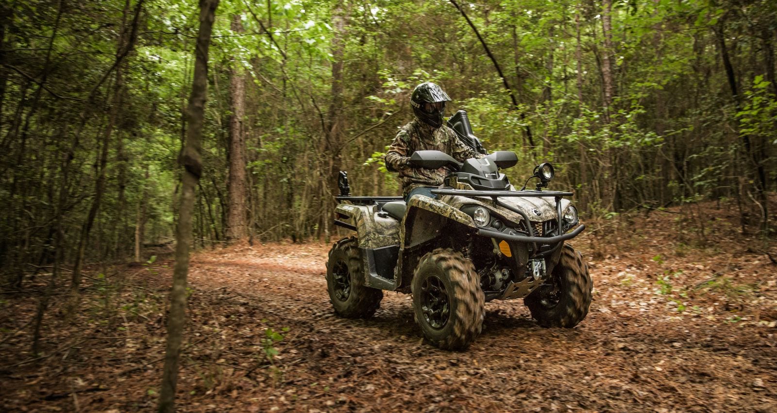 Outlander Mossy Oak Hunting Edition 570 - Trail Riding