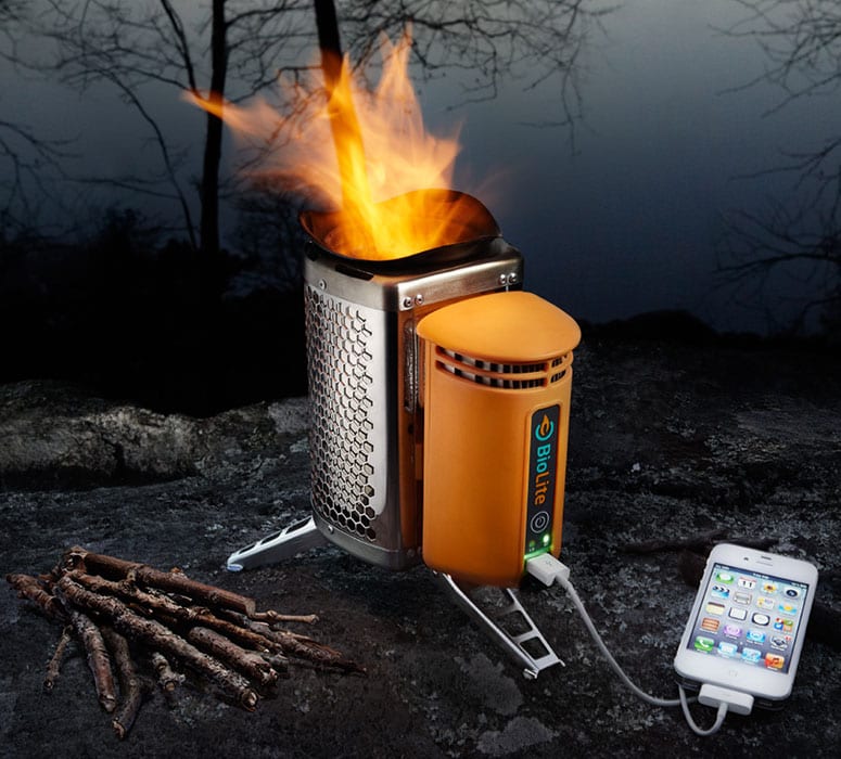 biolite-campstove-burns-wood-to-cook-dinner-charge-gadgets-xl