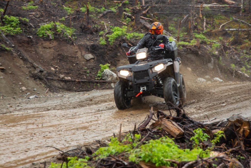 Polaris Sportsman 570 Premium 2022 sur les Monts-Valin