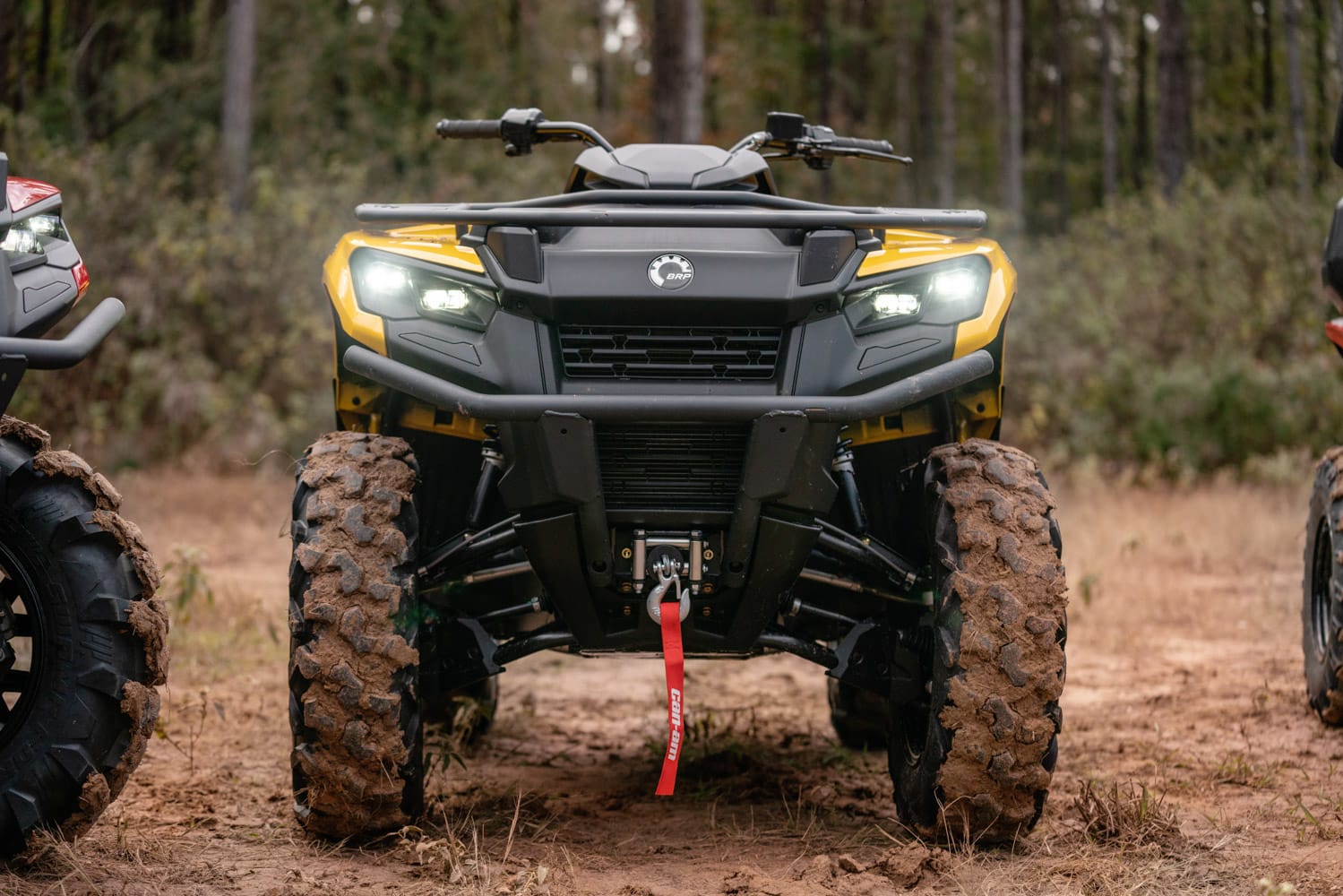 CAN-AM-REPOUSSE-LES-LIMITES-AVEC-SA-NOUVELLE-GÉNÉRATION-DE-VTT-MID-CC-OUTLANDER