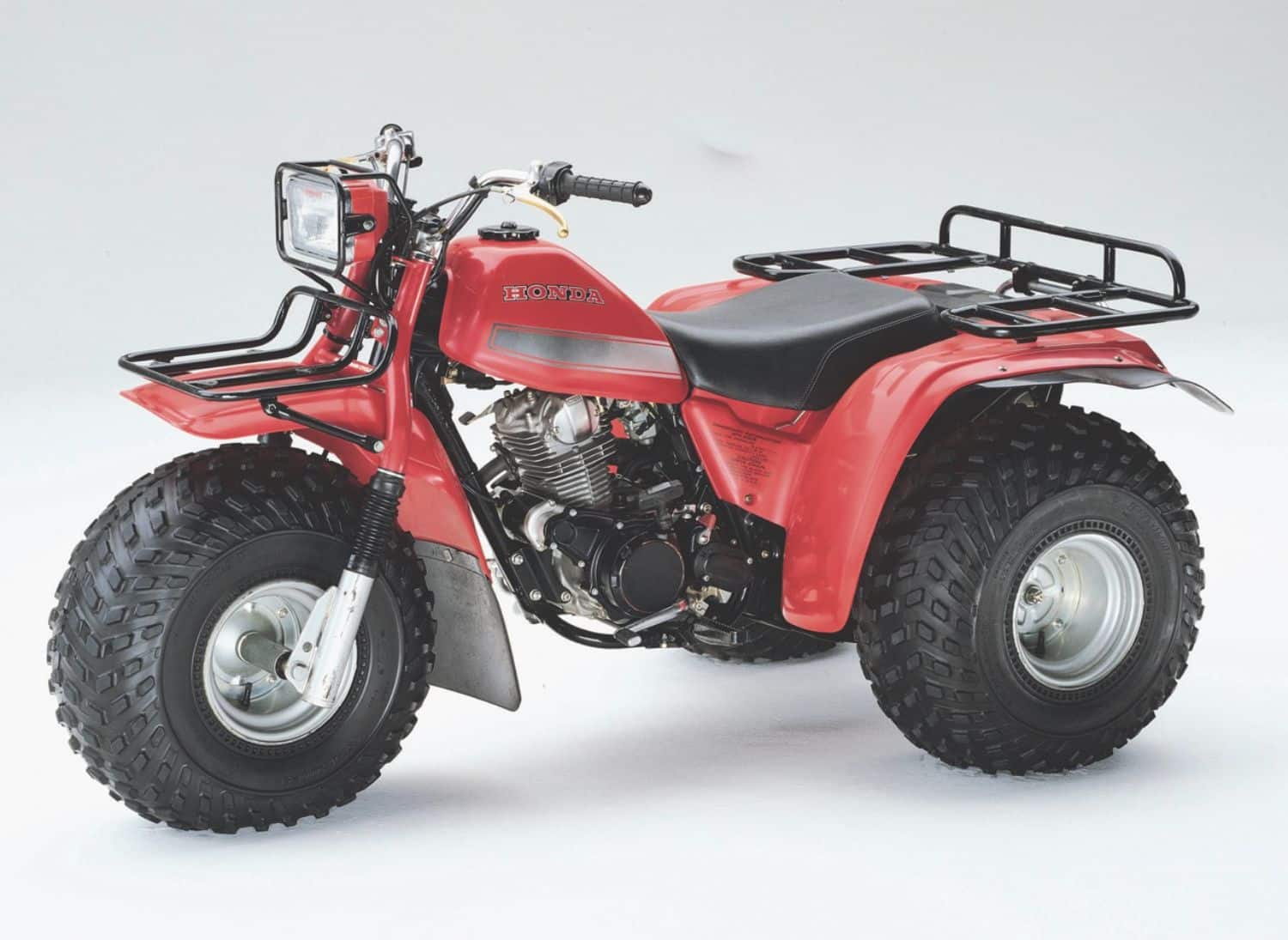 Photo 2 The 1982 ATC200E Meet Big Red – grande taille