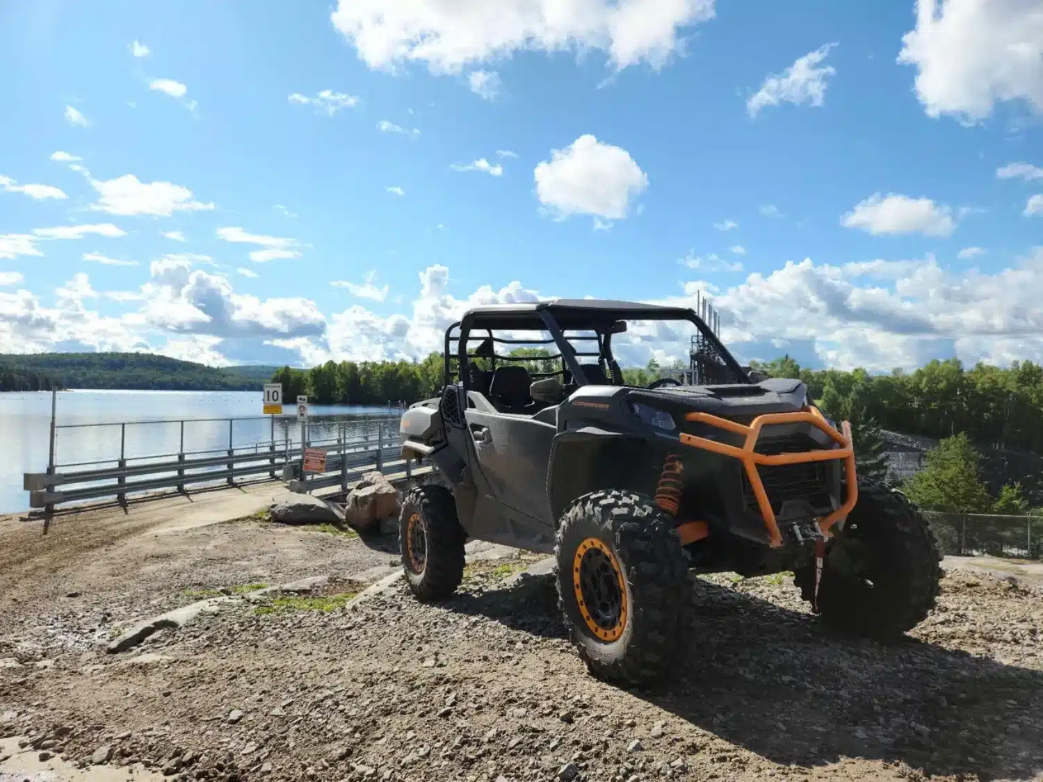 Circuit VTT autour du lac Taureau