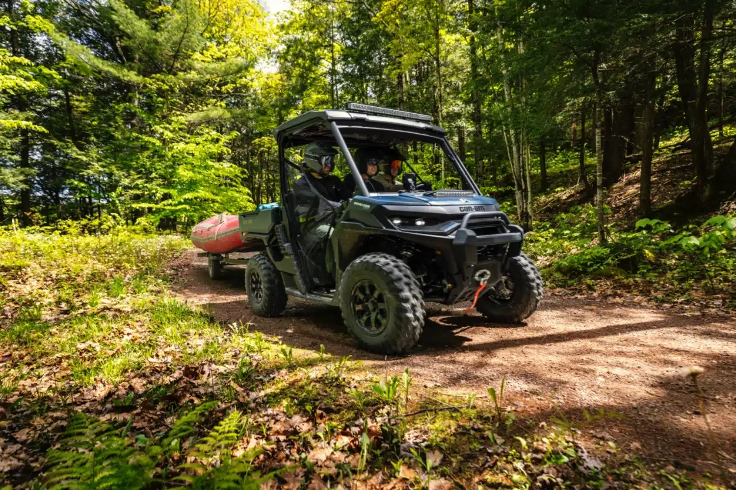 Can-Am Defender HD11