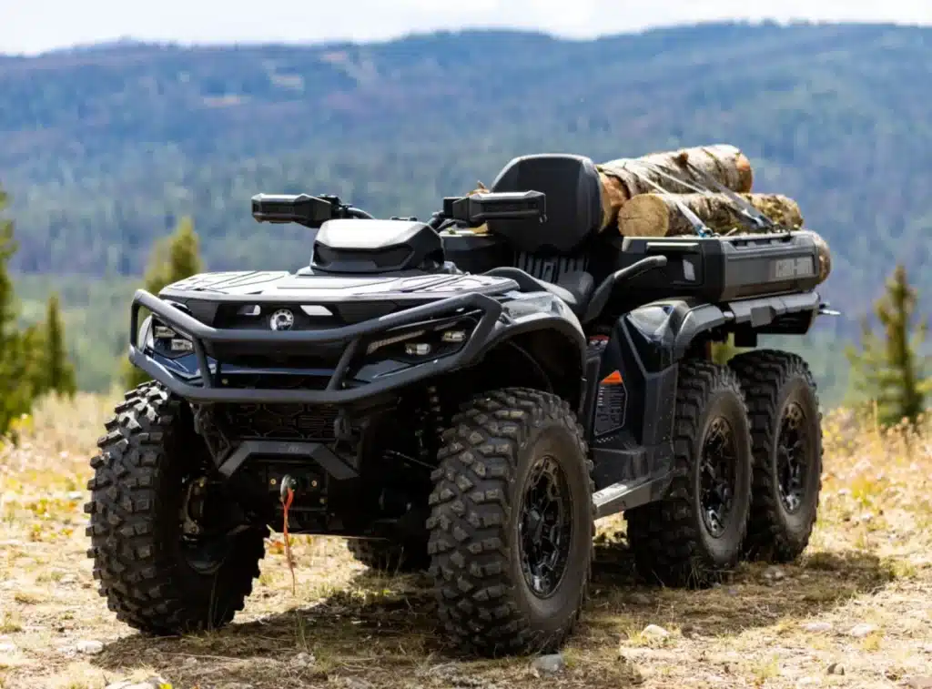 La capacité et la polyvalence de la benne à l’essai.